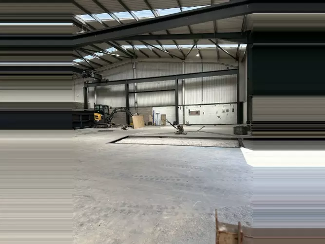 Dedicated wash bay area supplied by the new low and high-pressure pipework installation. The station was fitted with connection points, hose hangers, and lance holders to provide a practical and organised workspace for daily cleaning operations. Designed 